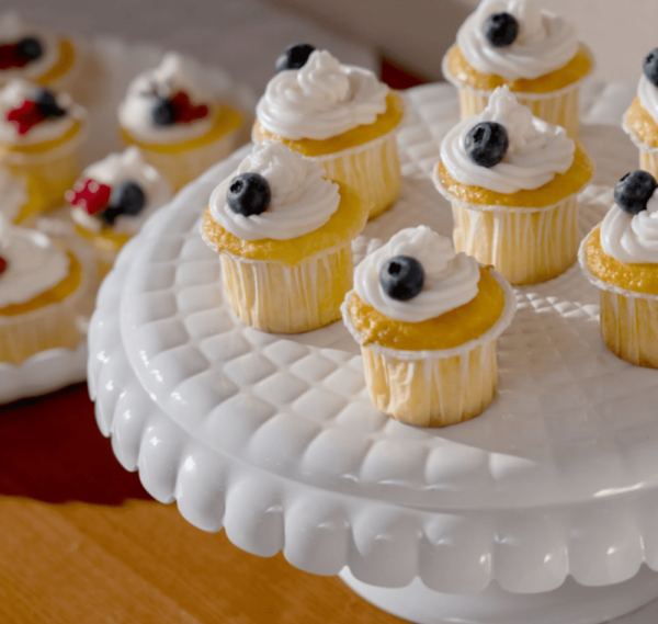 Stand à gâteau avec cloche - Guzzini – Image 5